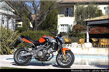 aprilia_shiver_750_016_2009.jpg