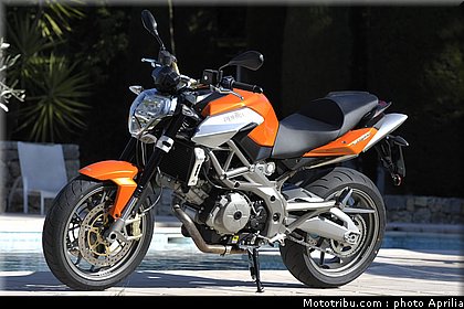 aprilia_shiver_750_019_2009.jpg