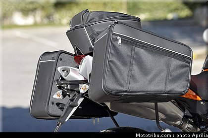 aprilia_shiver_750_022_2009.jpg