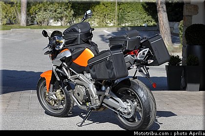 aprilia_shiver_750_023_2009.jpg