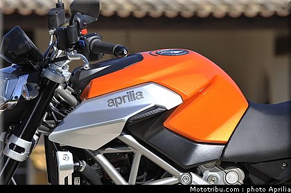 aprilia_shiver_750_033_2009.jpg