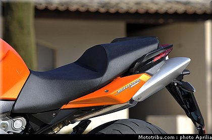 aprilia_shiver_750_034_2009.jpg