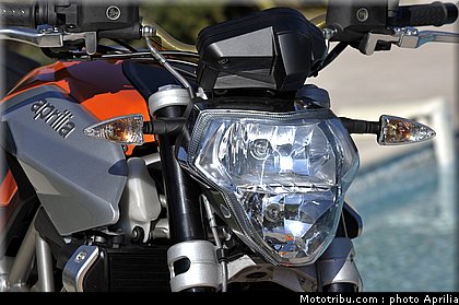 aprilia_shiver_750_041_2009.jpg