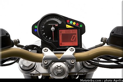 aprilia_shiver_750_045_2009.jpg
