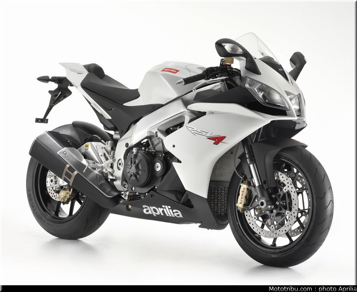 aprilia_rsv4r_3_2010
