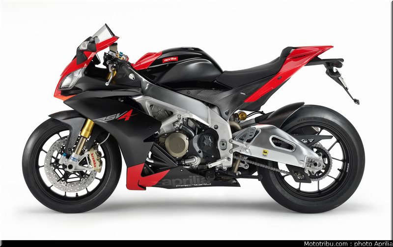aprilia_rsv4r_factory_6_2010