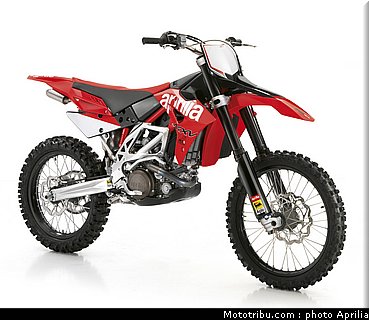 aprilia_450mxv_1_2010.jpg