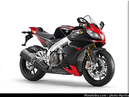 aprilia_rsv4r_factory_1_2010.jpg