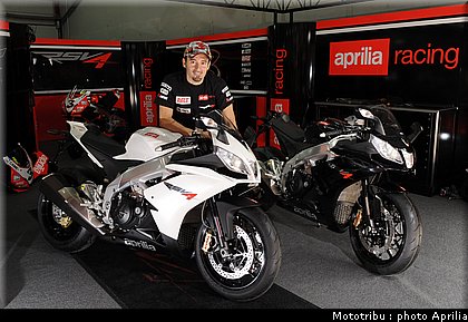 aprilia_rsv4r_2010_011.jpg