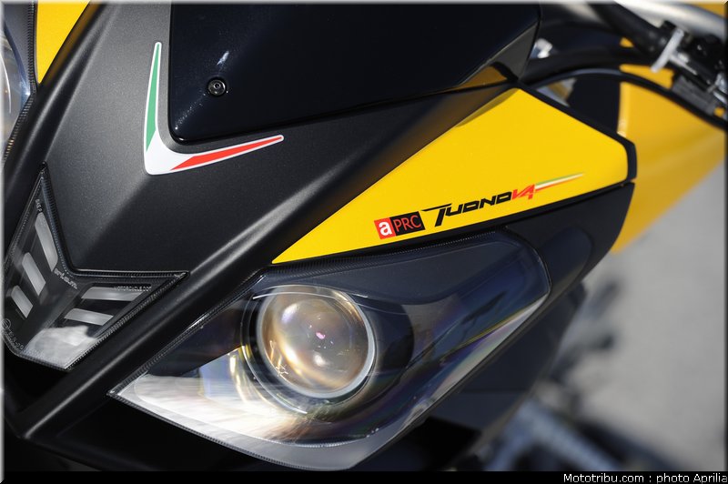 aprilia_v4_tuono_2011_0079