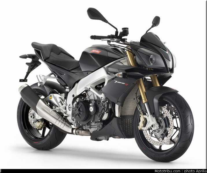 aprilia_v4_tuono_2011_0094