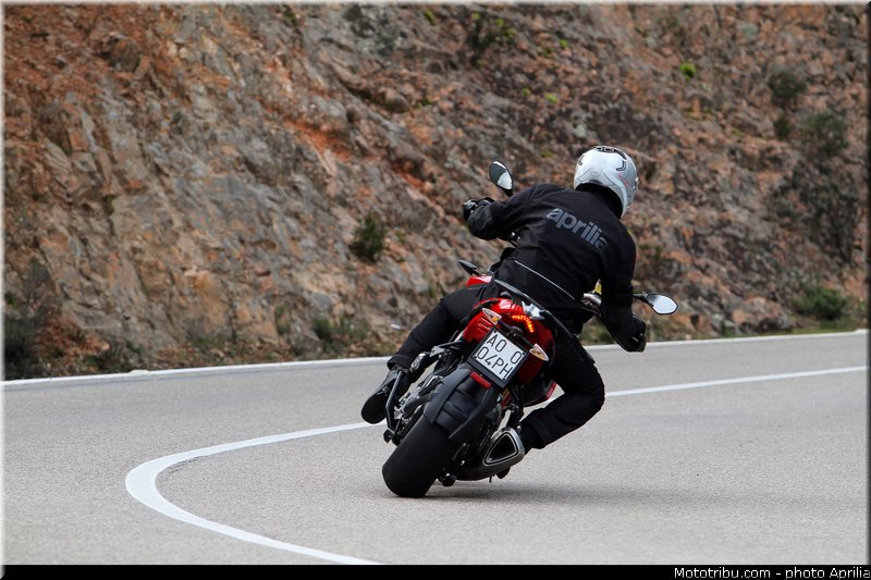 aprilia_caponord_2013_0028