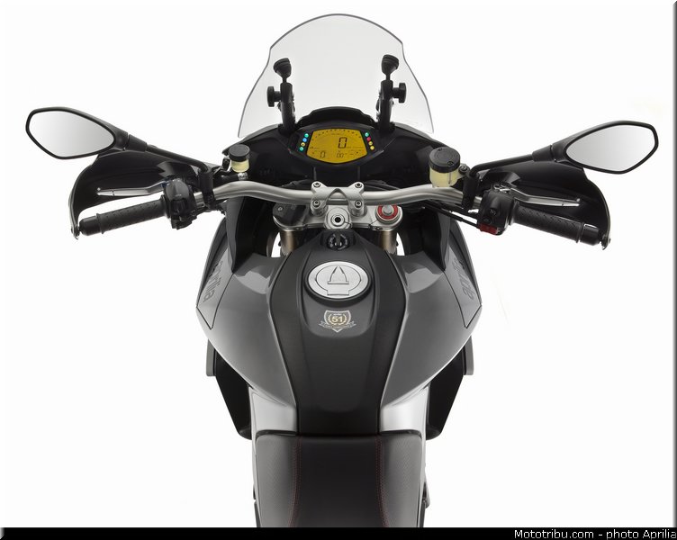 aprilia_caponord_2013_0072
