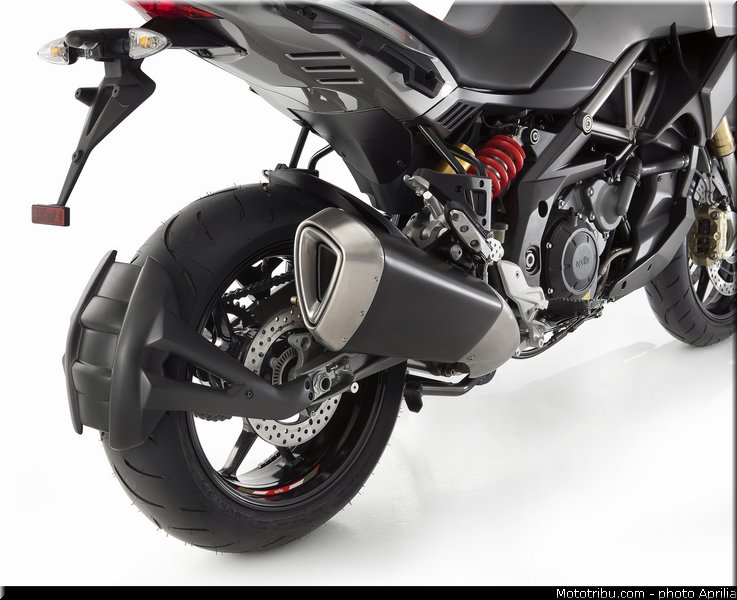 aprilia_caponord_2013_0079