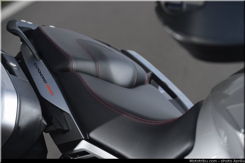 aprilia_caponord_2013_0087