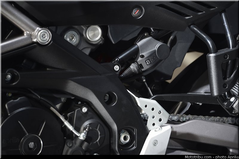 aprilia_caponord_2013_0090