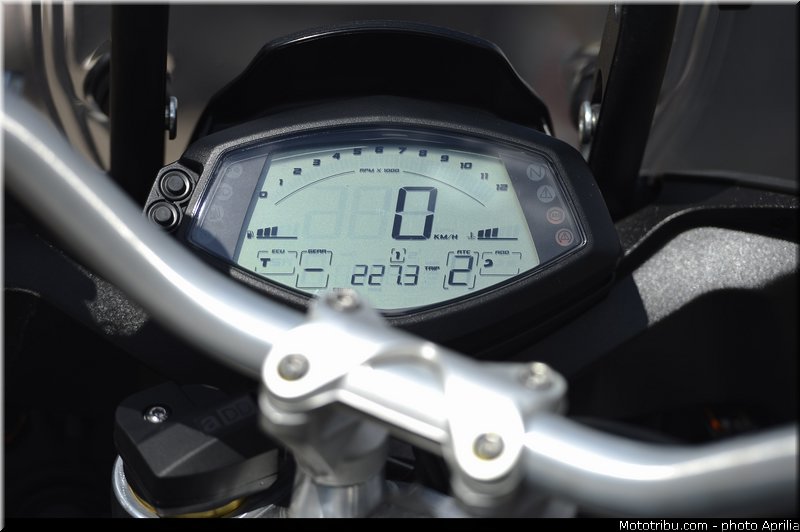 aprilia_caponord_2013_0092