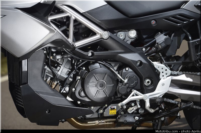 aprilia_caponord_2013_0095