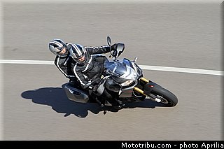 aprilia_caponord_2013_0004.jpg