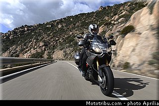 aprilia_caponord_2013_0011.jpg