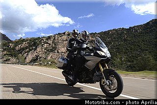 aprilia_caponord_2013_0013.jpg