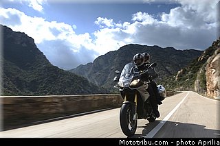 aprilia_caponord_2013_0015.jpg