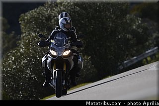 aprilia_caponord_2013_0022.jpg