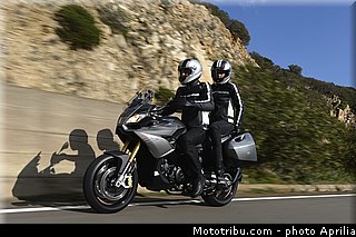 aprilia_caponord_2013_0024.jpg