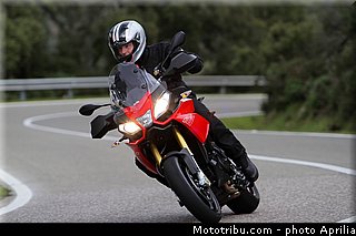 aprilia_caponord_2013_0025.jpg