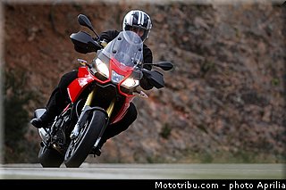 aprilia_caponord_2013_0029.jpg
