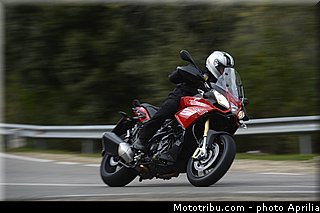 aprilia_caponord_2013_0032.jpg