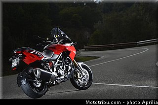 aprilia_caponord_2013_0056.jpg