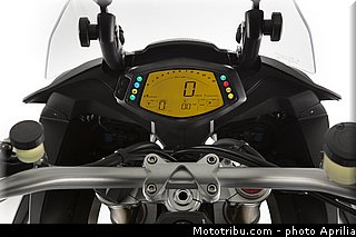 aprilia_caponord_2013_0074.jpg