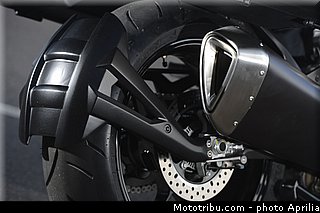 aprilia_caponord_2013_0086.jpg