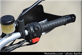 aprilia_caponord_2013_0088.jpg