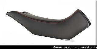 aprilia_caponord_2013_0099.jpg