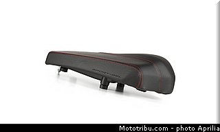 aprilia_caponord_2013_0100.jpg