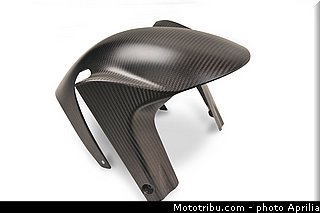 aprilia_caponord_2013_0101.jpg