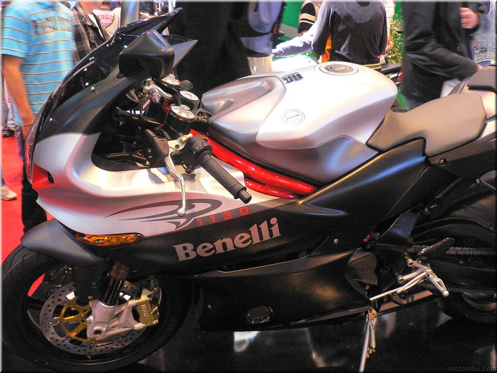 MOTO 