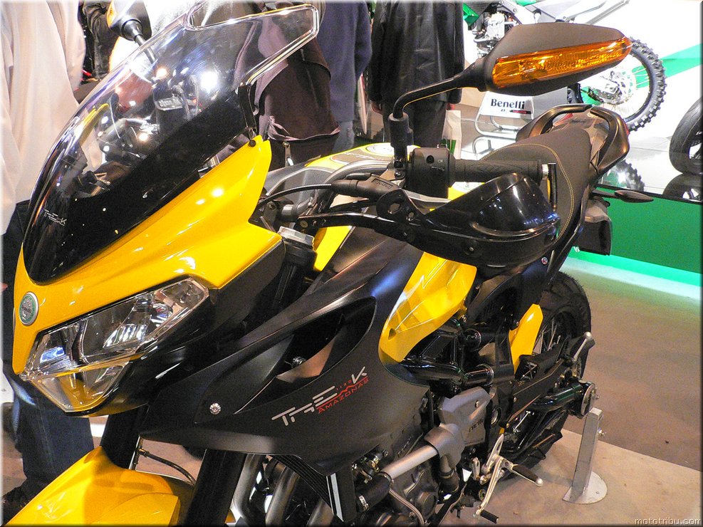 MOTO 