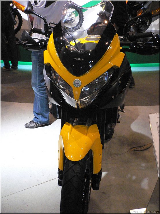 MOTO 