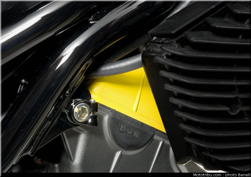 benelli_centenario_racer_1130_4_2011