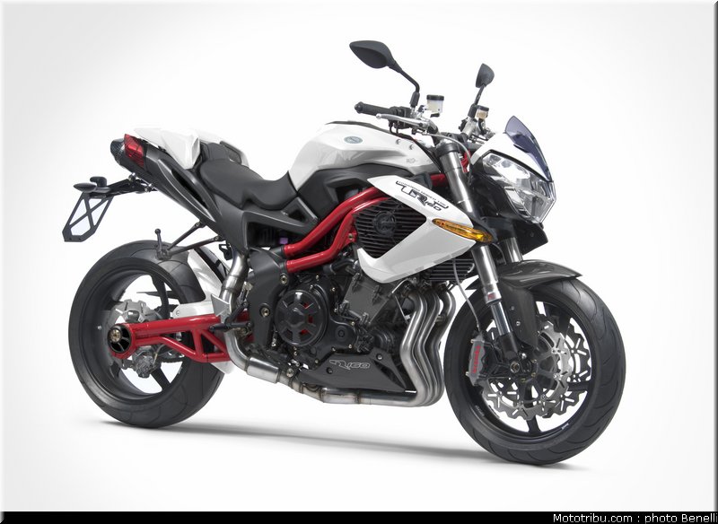 benelli_tnt_r160_2_2011
