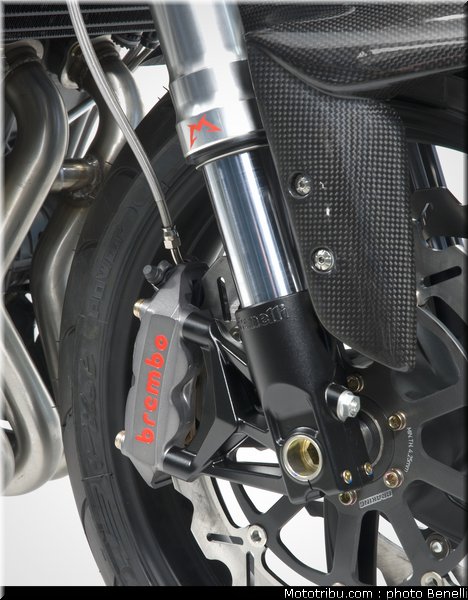 benelli_tnt_r160_3_2011