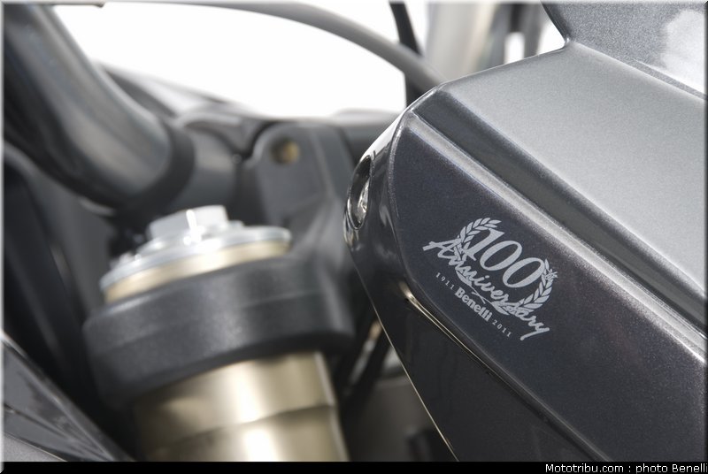 benelli_trek_899_1130_2_2011