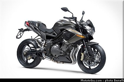 benelli_TNT 1130 Century Racer_2011.jpg