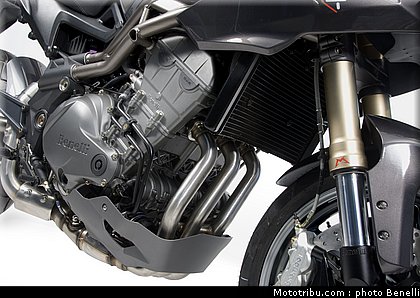 benelli_trek_899_1130_5_2011.jpg