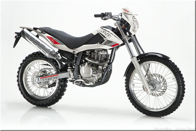 MOTO 