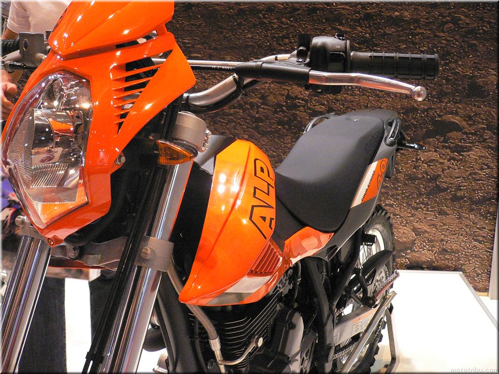 MOTO 