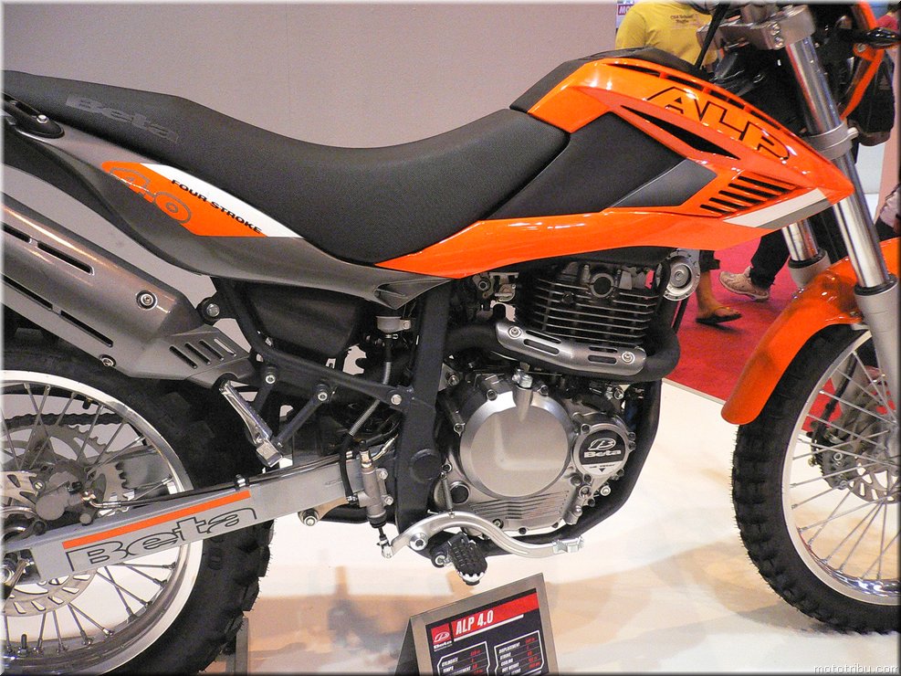 MOTO 